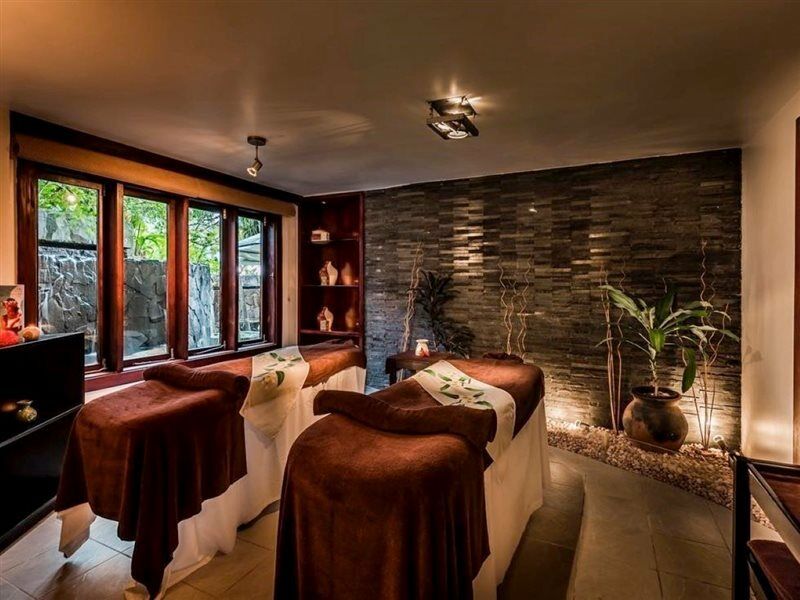 ホテル ザ ワーウィック フィジー コロレブ エクステリア 写真 Spa at The Oberoi, Mumbai
